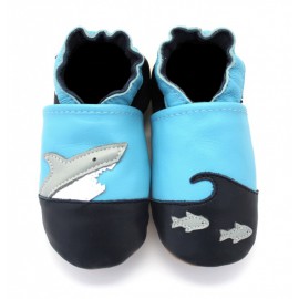 chaussons en cuir souple croc requin