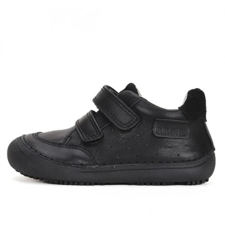 Barefoot Black